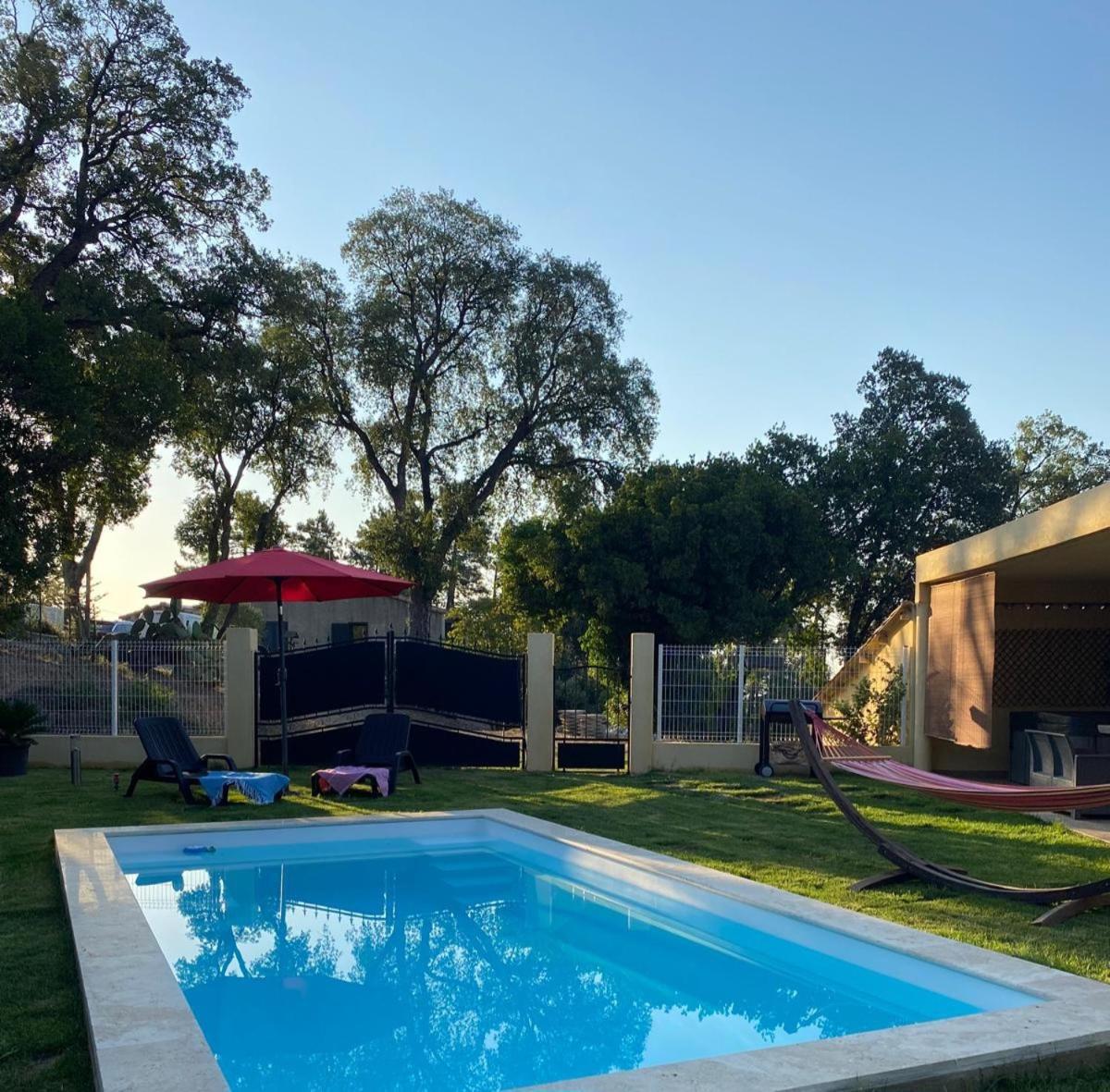 Agreable Rez De Jardin Avec Piscine Et Jacuzzi Apartment Cervione Ngoại thất bức ảnh